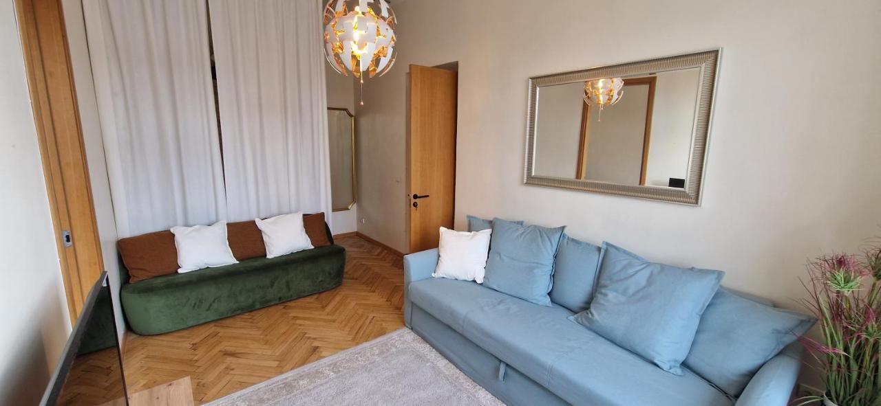 Tyzen39&38 Luxury Apartment VNO Exterior photo